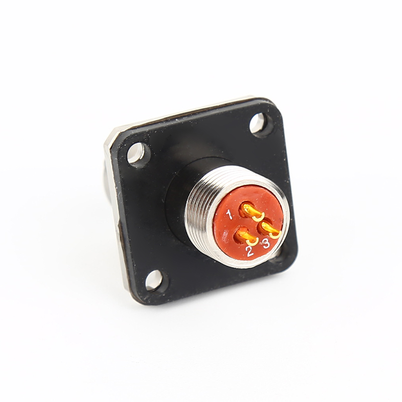 XCE12F3