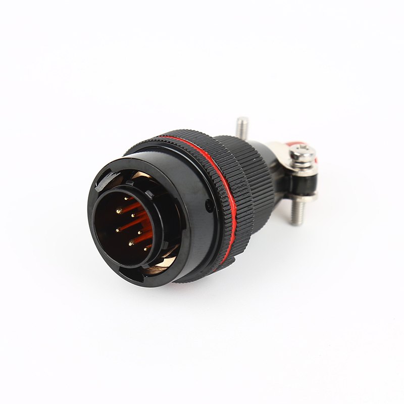 XCE18F10